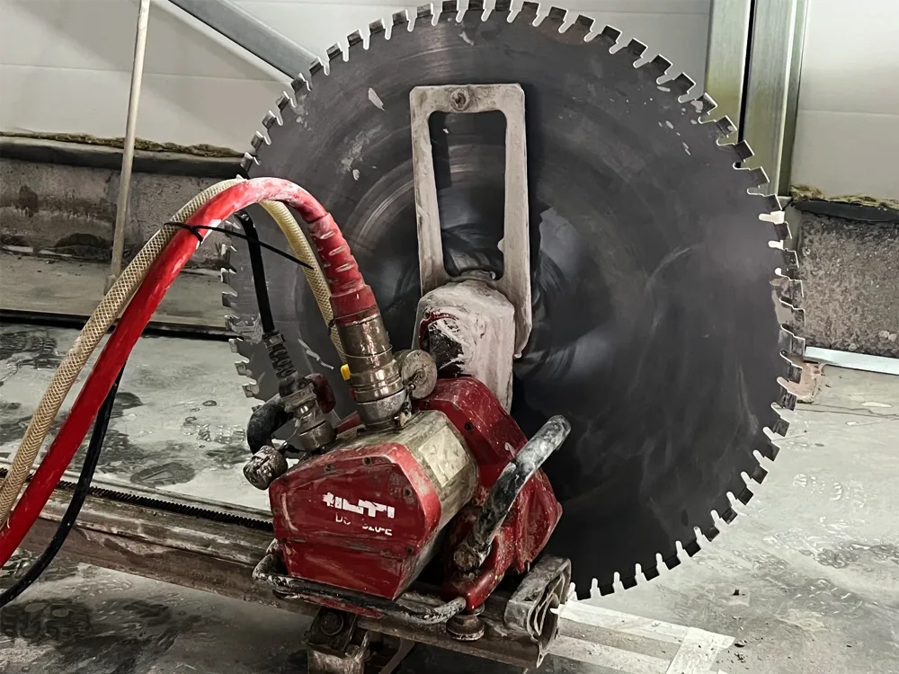 مشروع إزالة خرسانة